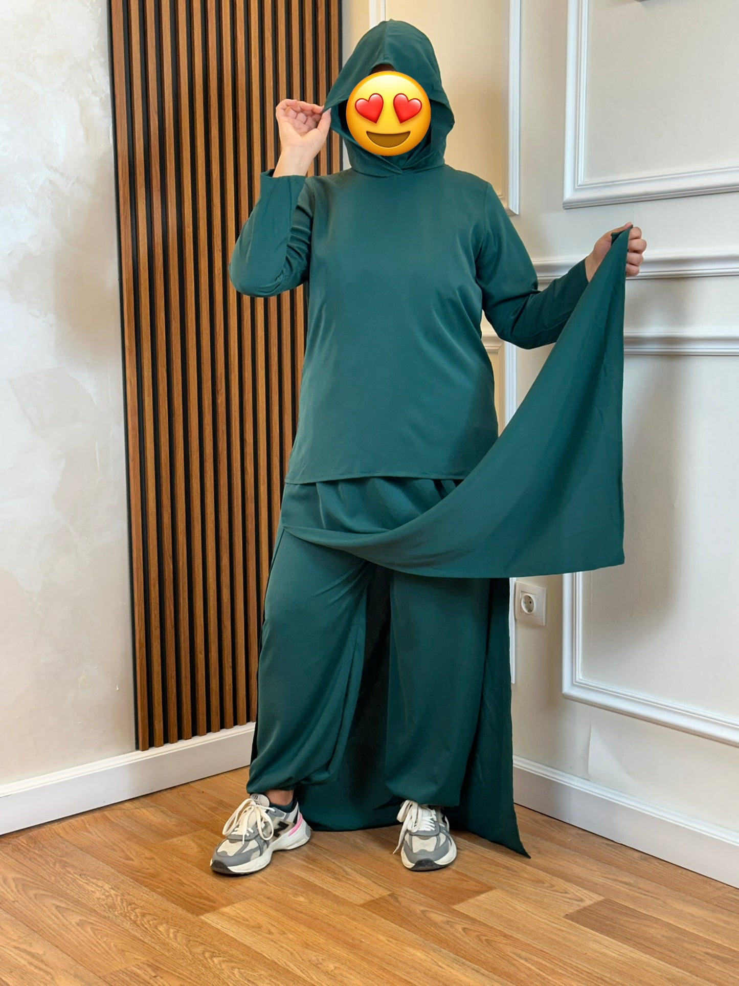 طقم رياضي فضفاض